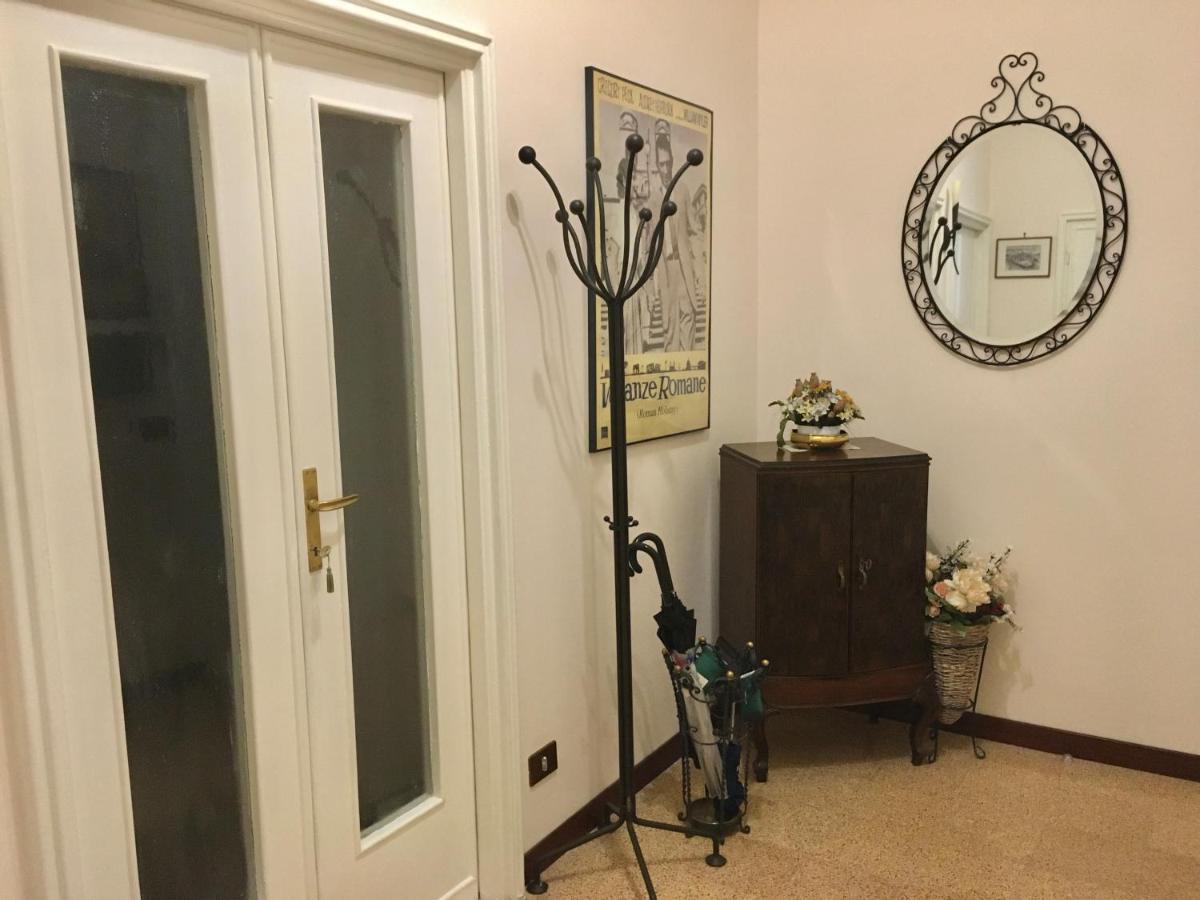 Tourist Flat - A Due Passi Apartment Rome Bagian luar foto